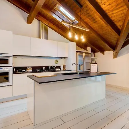 Open Space Apartment Ferno